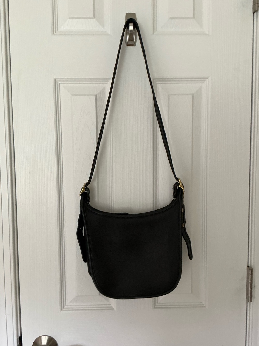 VEUC Black Leather Coach Hobo Shoulder Bag